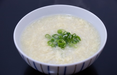 【夫婦・料理】嫁が熱中症になったからおかゆ作ってあげたらキレられた