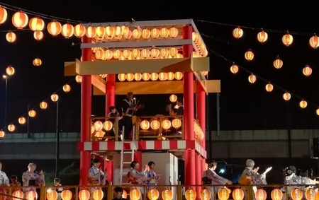 【騒音トラブル】「うるさい」で消える？　夏の風物詩“盆踊り”存続の危機　会場数は20年で半減　騒音対策で“サイレント盆ダンス”も