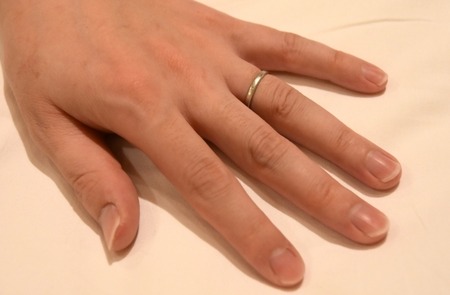 【結婚】結婚指輪って何のためにつけるの？　浮気防止？