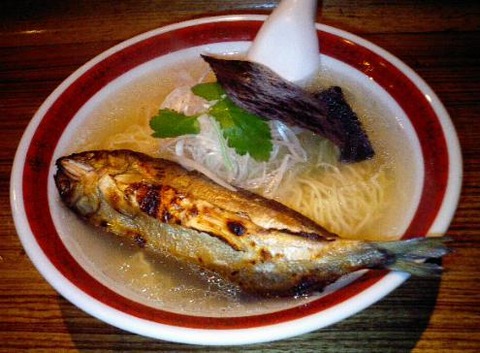 鮎ラーメン（二子玉川）