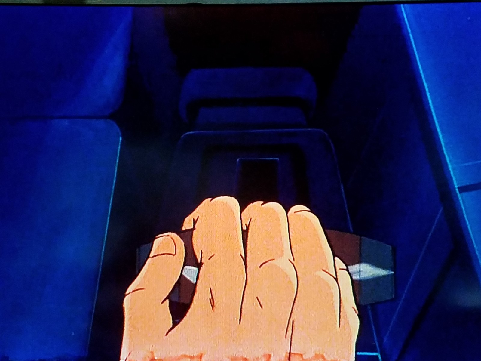 堀北さん、「タイガーマスク二世」の変身車タイガーハリケーンの変身