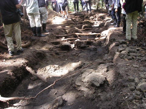 都合山発掘調査現地説明会　令和７年　＃３