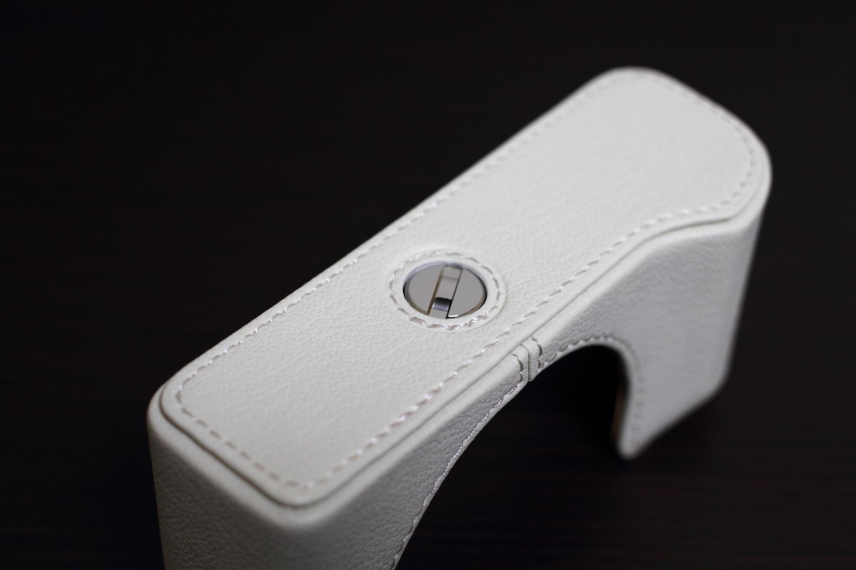 コインを使うネジ : Beagle Cafe