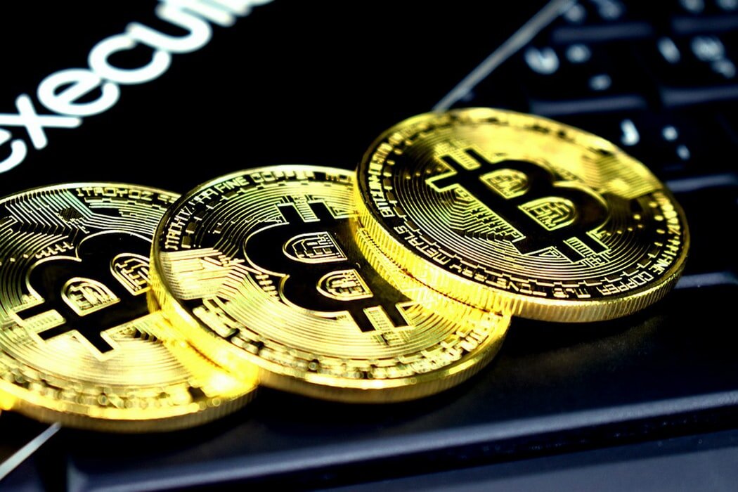 photo-1560327308-514b0f2e8869