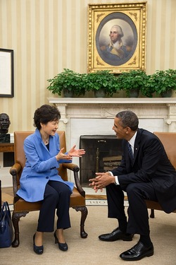 Park_Geun-Hye_meeting_with_Barack_Obama