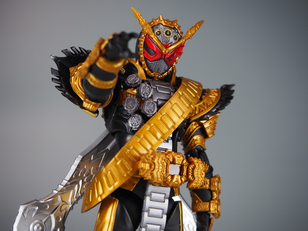 S.H.Figuarts仮面ライダーオーマジオウ