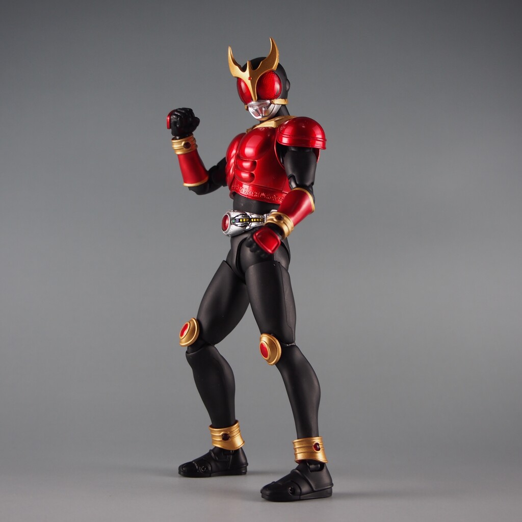 真骨彫　仮面ライダークウガ　マイティフォームディケイドVer. S.H.Figuarts（真骨彫製法） 仮面ライダークウガ マイティ