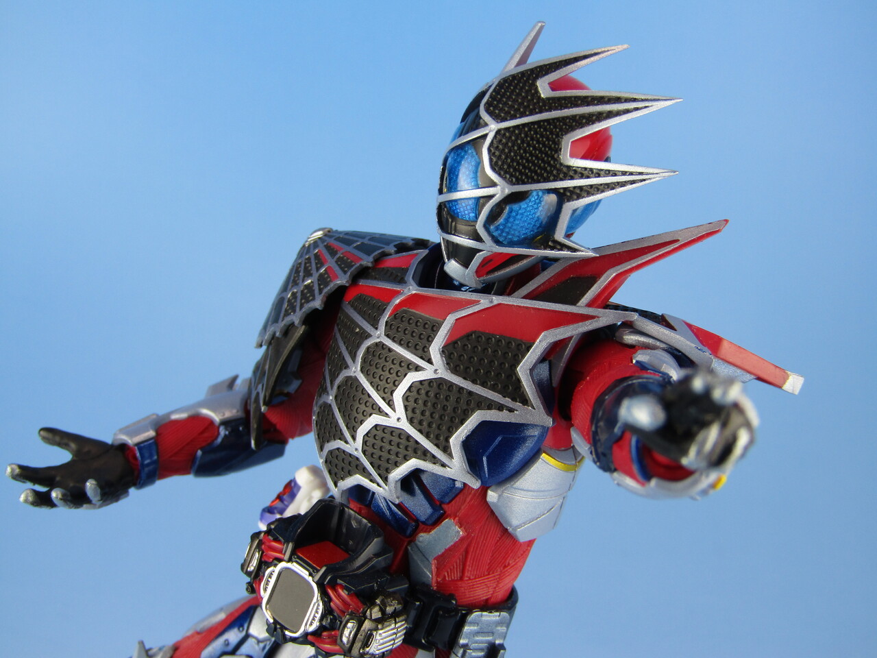 S.H.Figuarts 仮面ライダーデモンズ スパイダーゲノム : 不玩全