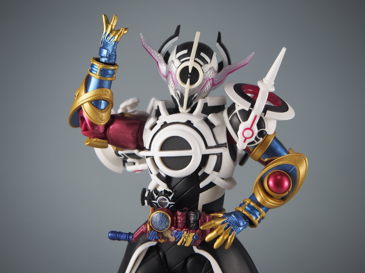 S.H.Figuarts 仮面ライダーエボル ブラックホールフォーム フェーズ4