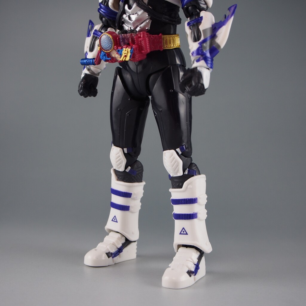 S H Figuarts 仮面ライダーマッドローグ 不玩全燃焼日誌 S H Figuarts 仮面ライダーマッドローグ 不玩全燃焼日誌