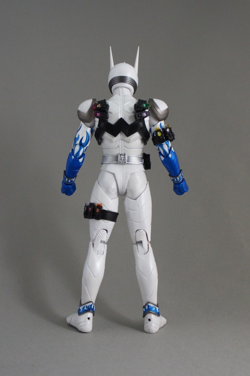 真骨頂製法仮面ライダーエターナル S.H.Figuarts（真骨彫製法） 仮面ライダーエターナル | 魂ウェブ