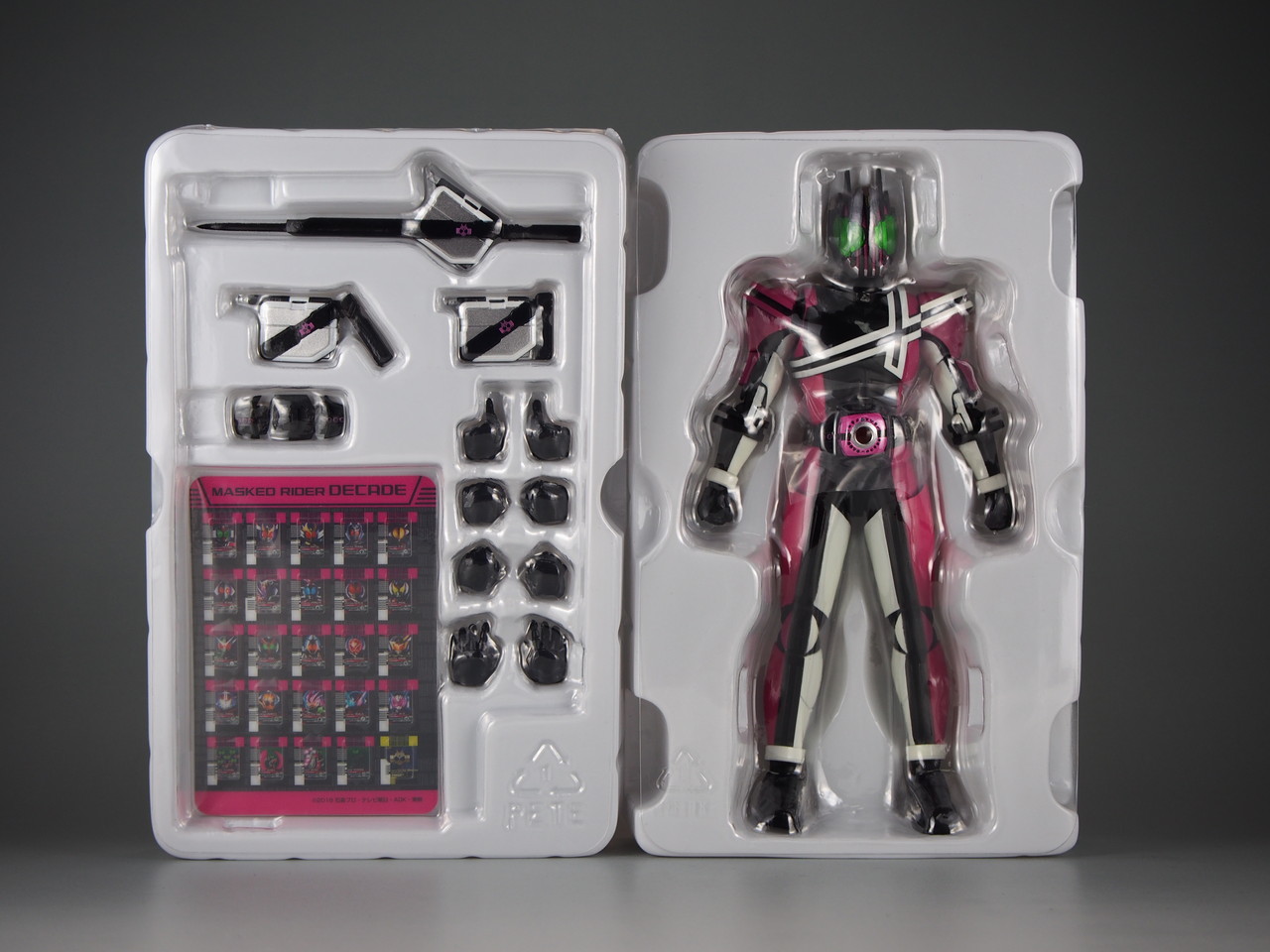 S.H.Figuarts（真骨彫製法） 仮面ライダーディケイド（ネオ