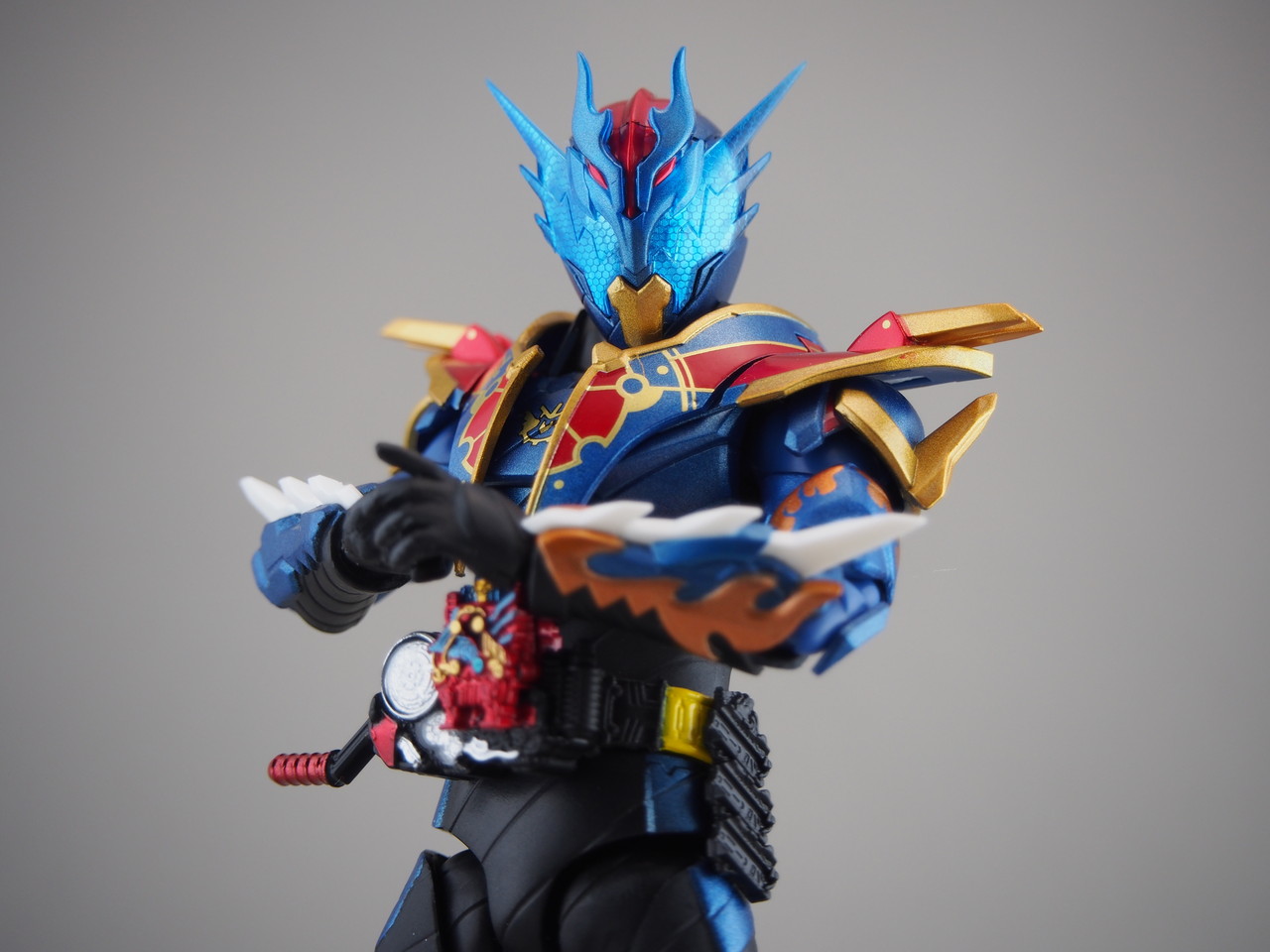 S.H.Figuarts 仮面ライダーグレートクローズ : 不玩全燃焼日誌