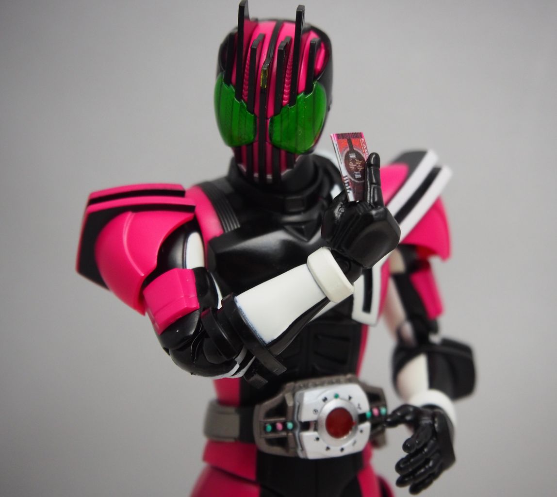 S H Figuarts 真骨彫製法 仮面ライダーディケイド 不玩全燃焼日誌 S H Figuarts 真骨彫製法 仮面ライダーディケイド 不玩全燃焼日誌