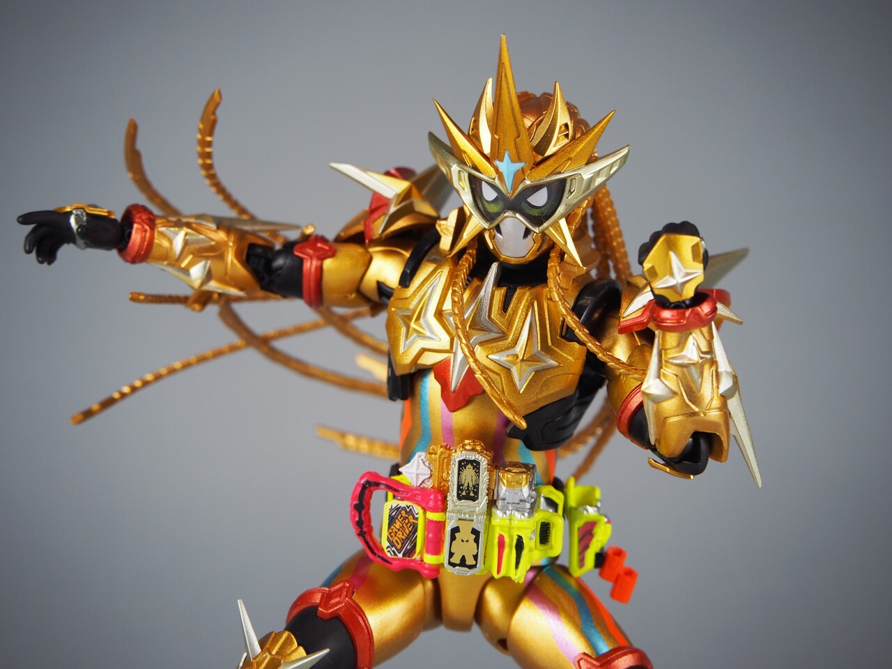 S.H.figuarts仮面ライダーエグゼイドムテキゲーマー - 特撮