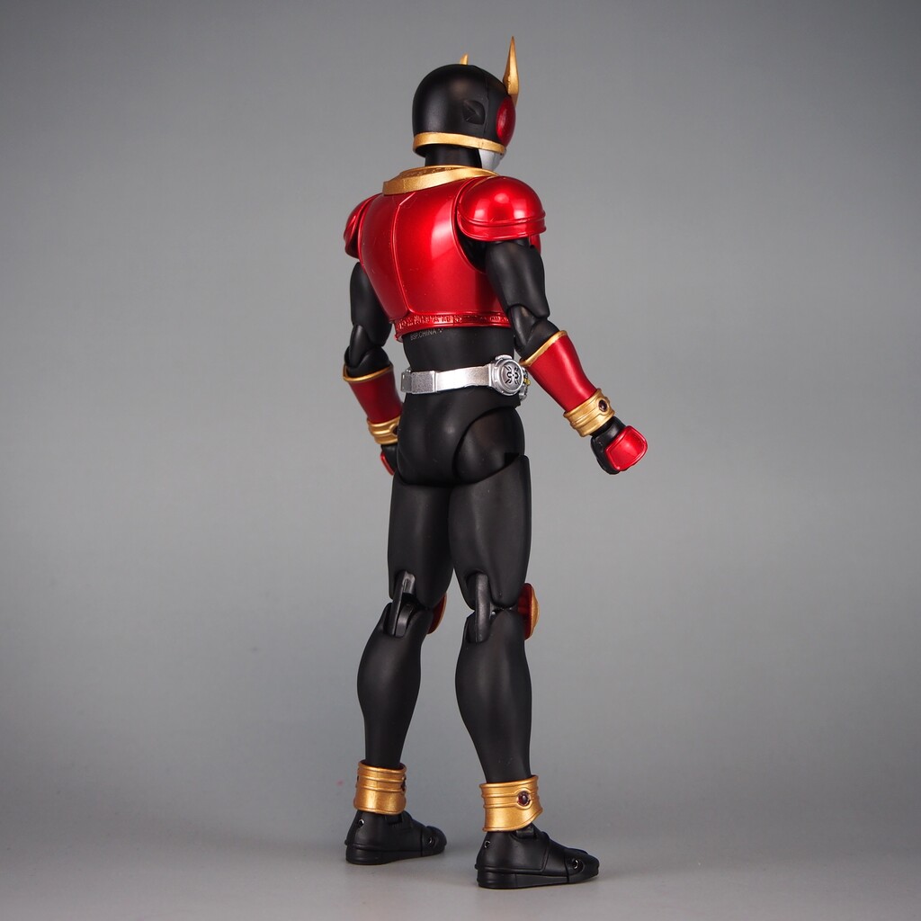 S.H.F 真骨彫製法 仮面ライダークウガ マイティフォーム ディケイドver. Amazon.co.jp: TAMASHII NATIONS S.H.フィギュアーツ 仮面