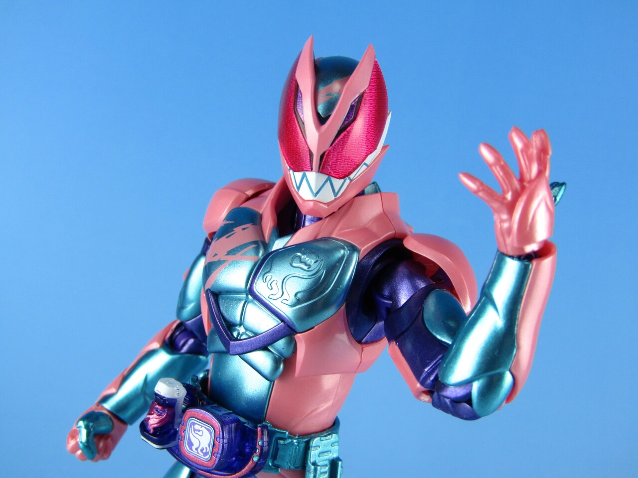 S H Figuarts 仮面ライダーリバイ レックスゲノム 不玩全燃焼日誌