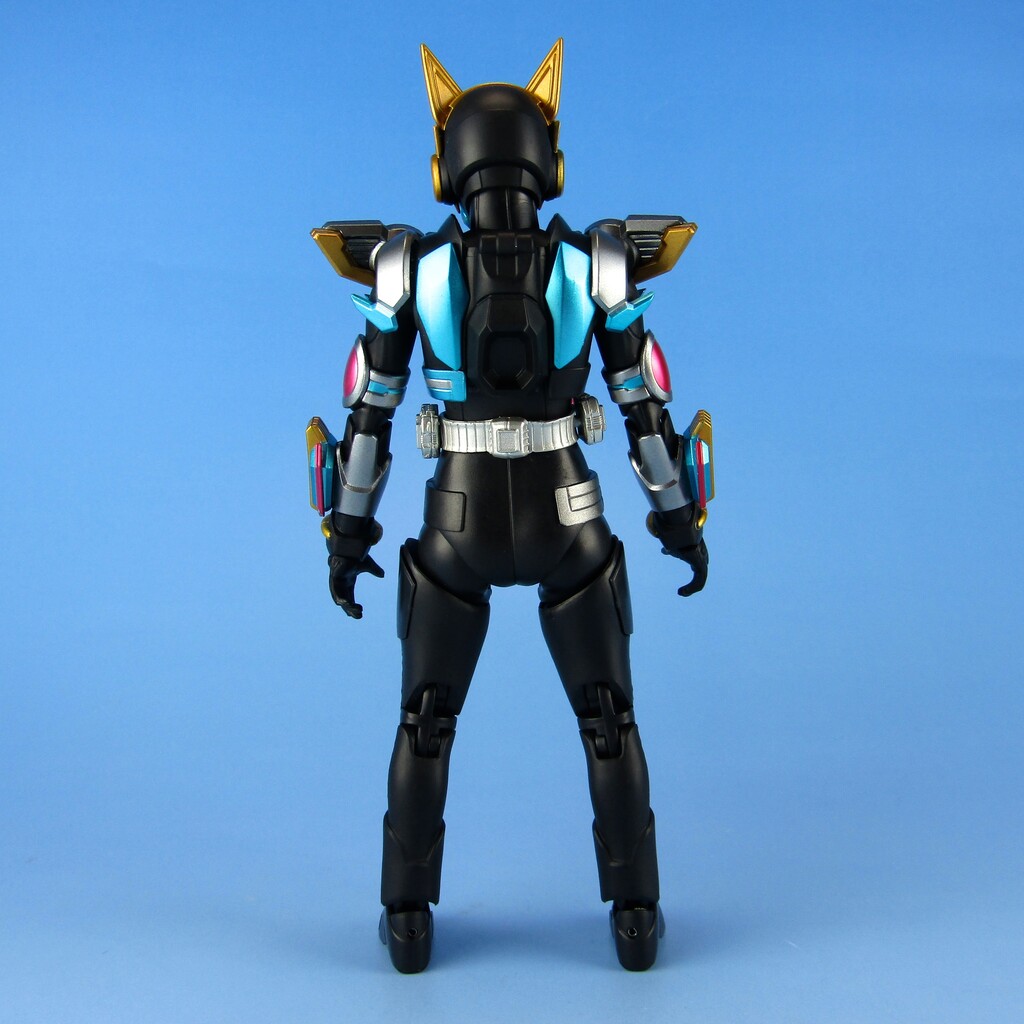 未開封)S.H.Figuarts 仮面ライダーナーゴ ビートフォーム[240069148686