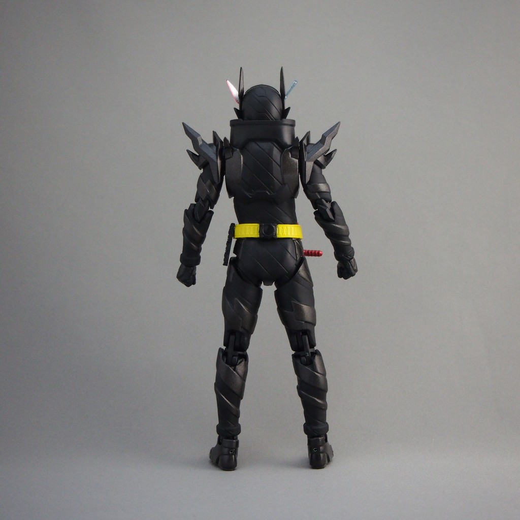 S.H.Figuarts 仮面ライダービルド ラビットタンクハザードフォーム 