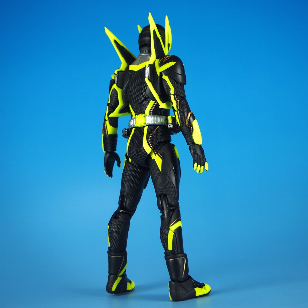 S.H.Figuarts 仮面ライダーゼロワン シャイニングホッパー : 不 S.H.Figuarts 仮面ライダーゼロワン シャイニングホッパー : 不