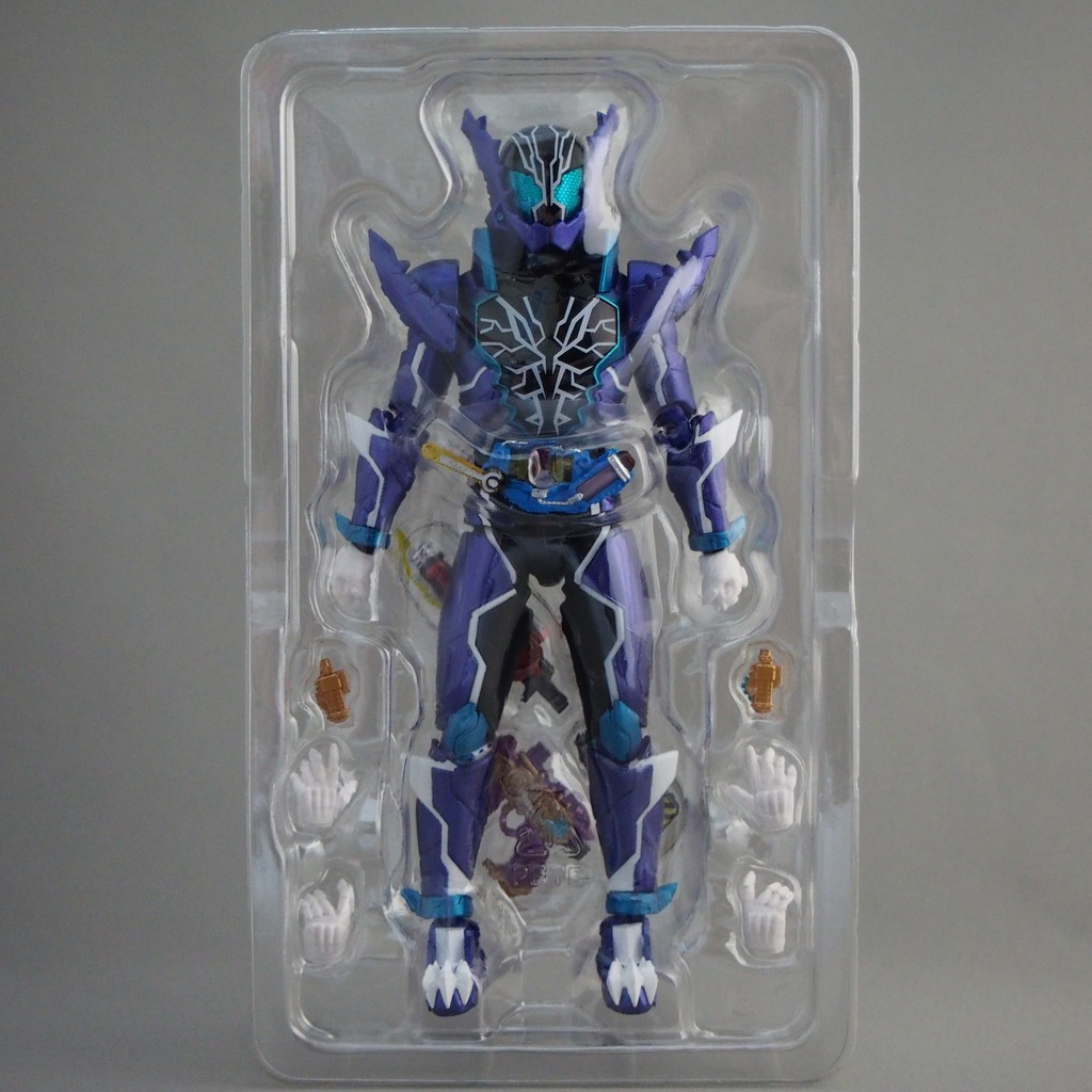 S.H.Figuarts 仮面ライダーローグ : 不玩全燃焼日誌