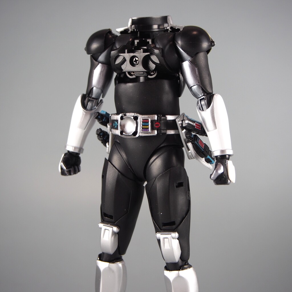 S.H.Figuarts（真骨彫製法） 仮面ライダー電王 ガンフォーム