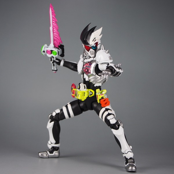 S.H.Figuarts仮面ライダーゲンム ゾンビアクションゲーマーレベルX-0 S.H.Figuarts 仮面ライダーゲンム ゾンビアクションゲーマー