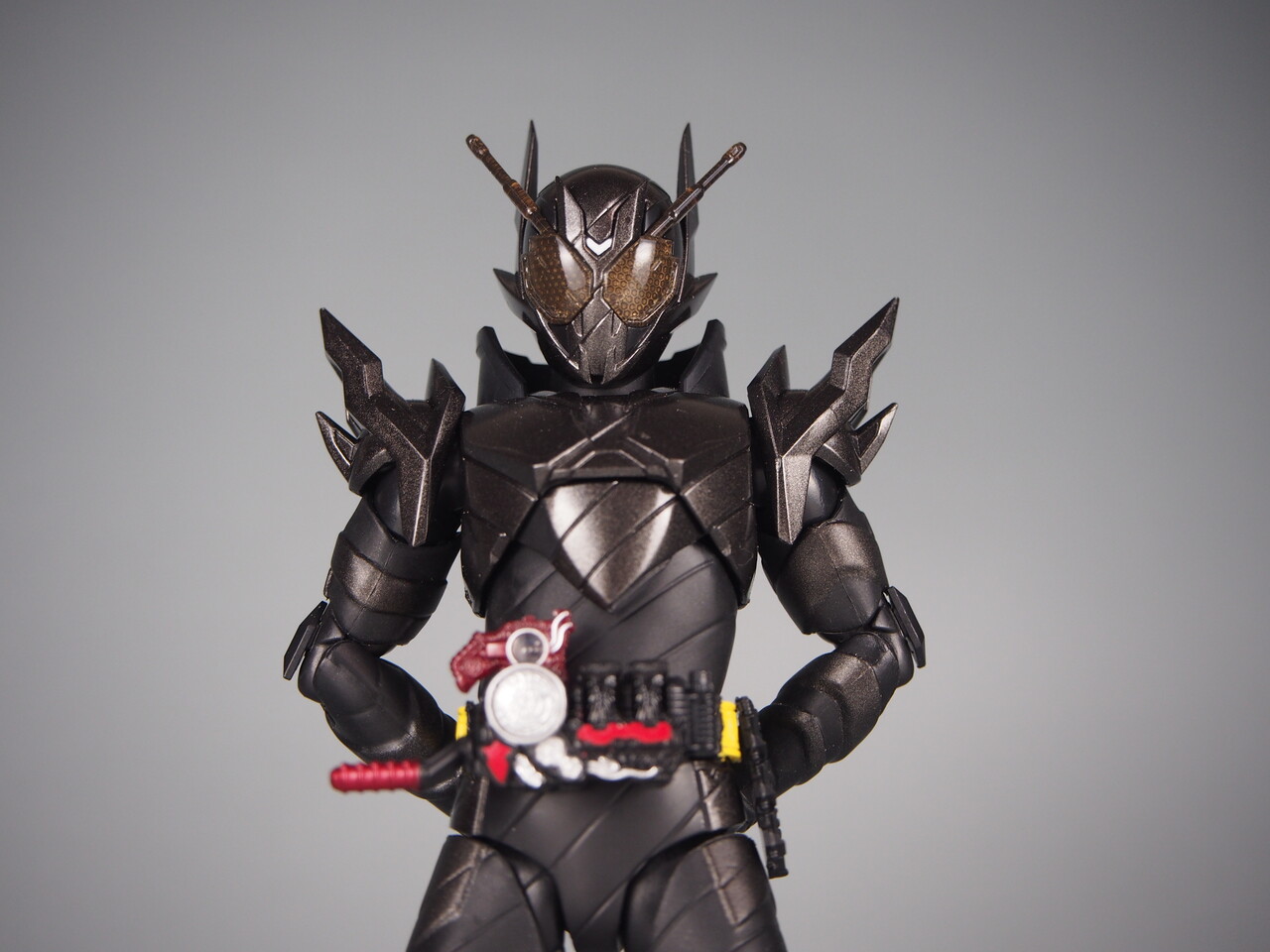 【開封品】 S.H.Figuarts 仮面ライダーメタルビルド