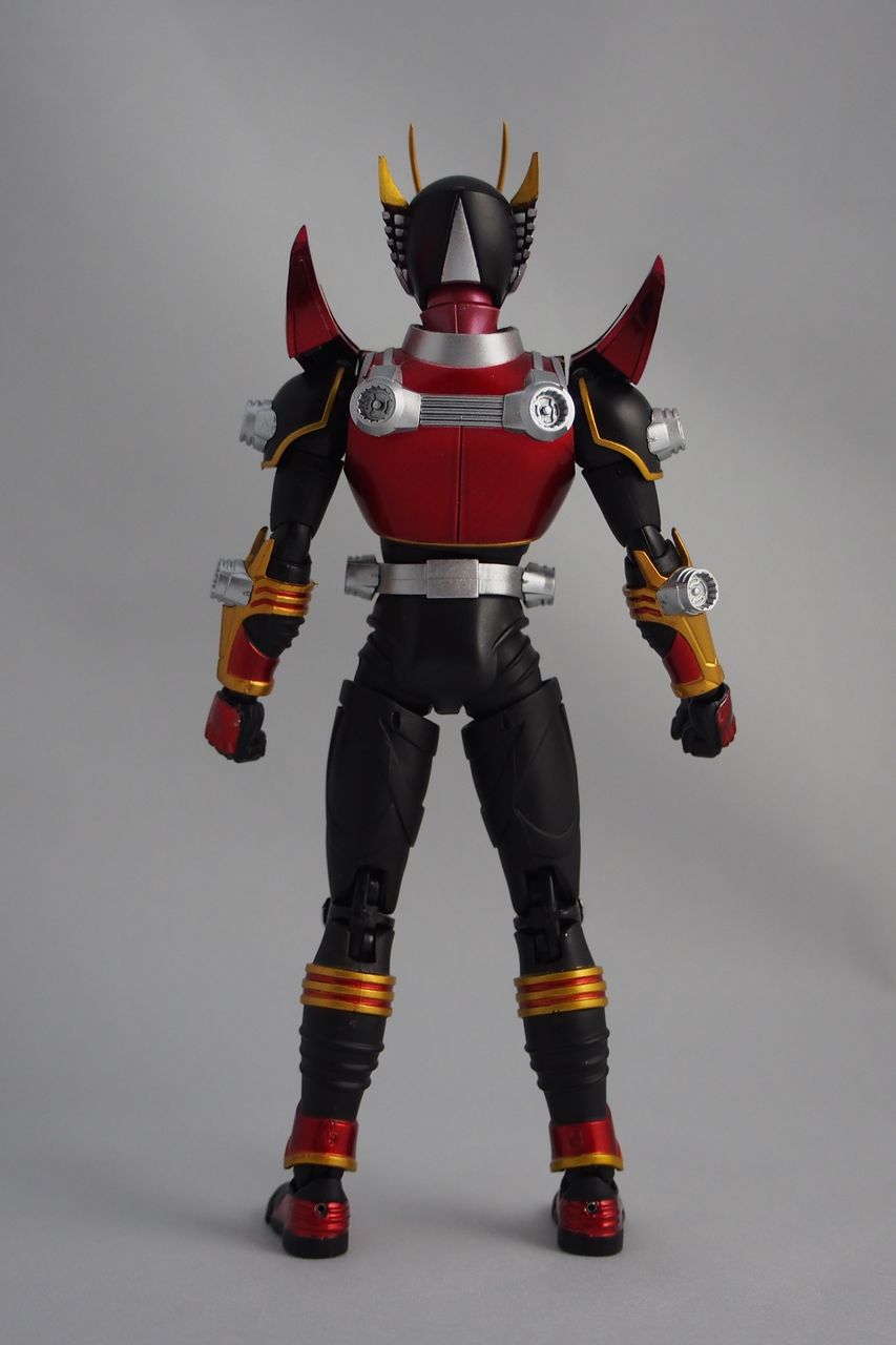 S.H.Figuarts 仮面ライダー龍騎サバイブ&ドラグランザーセット