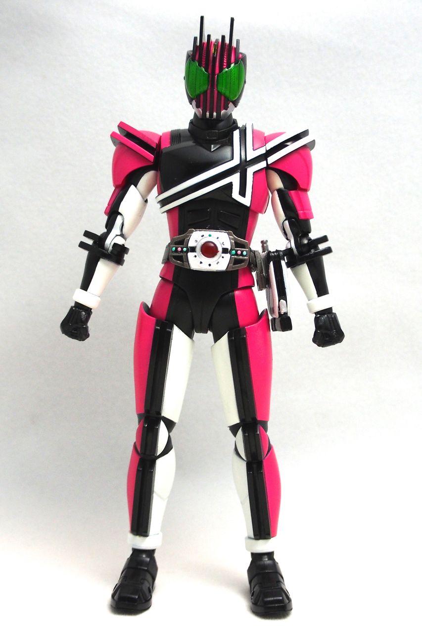 S.H.Figuarts（真骨彫製法）仮面ライダーディケイド : 不玩全