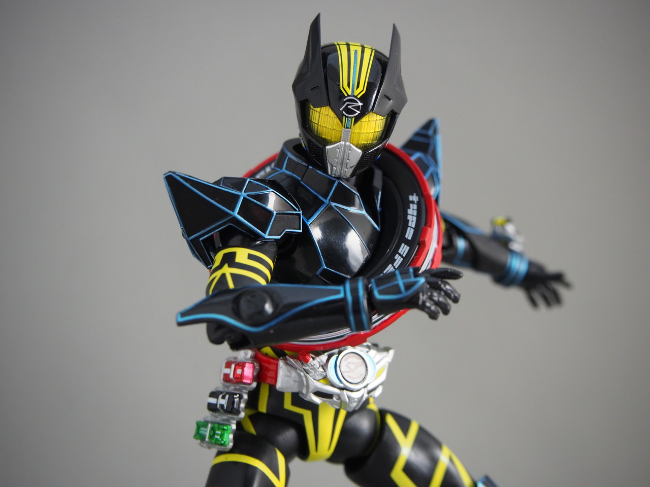 S H Figuarts 仮面ライダードライブ タイプスペシャル 不玩全燃焼日誌