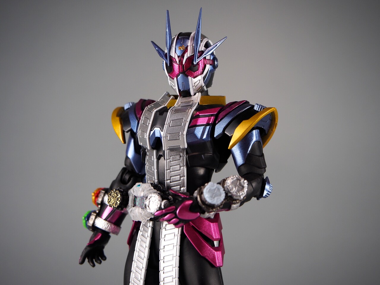 S.H.フィギュアーツ　仮面ライダージオウII