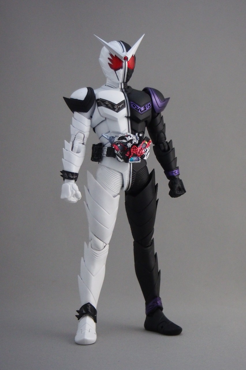 S.H.Figuarts（真骨彫製法）仮面ライダーWファングジョーカー : 不玩