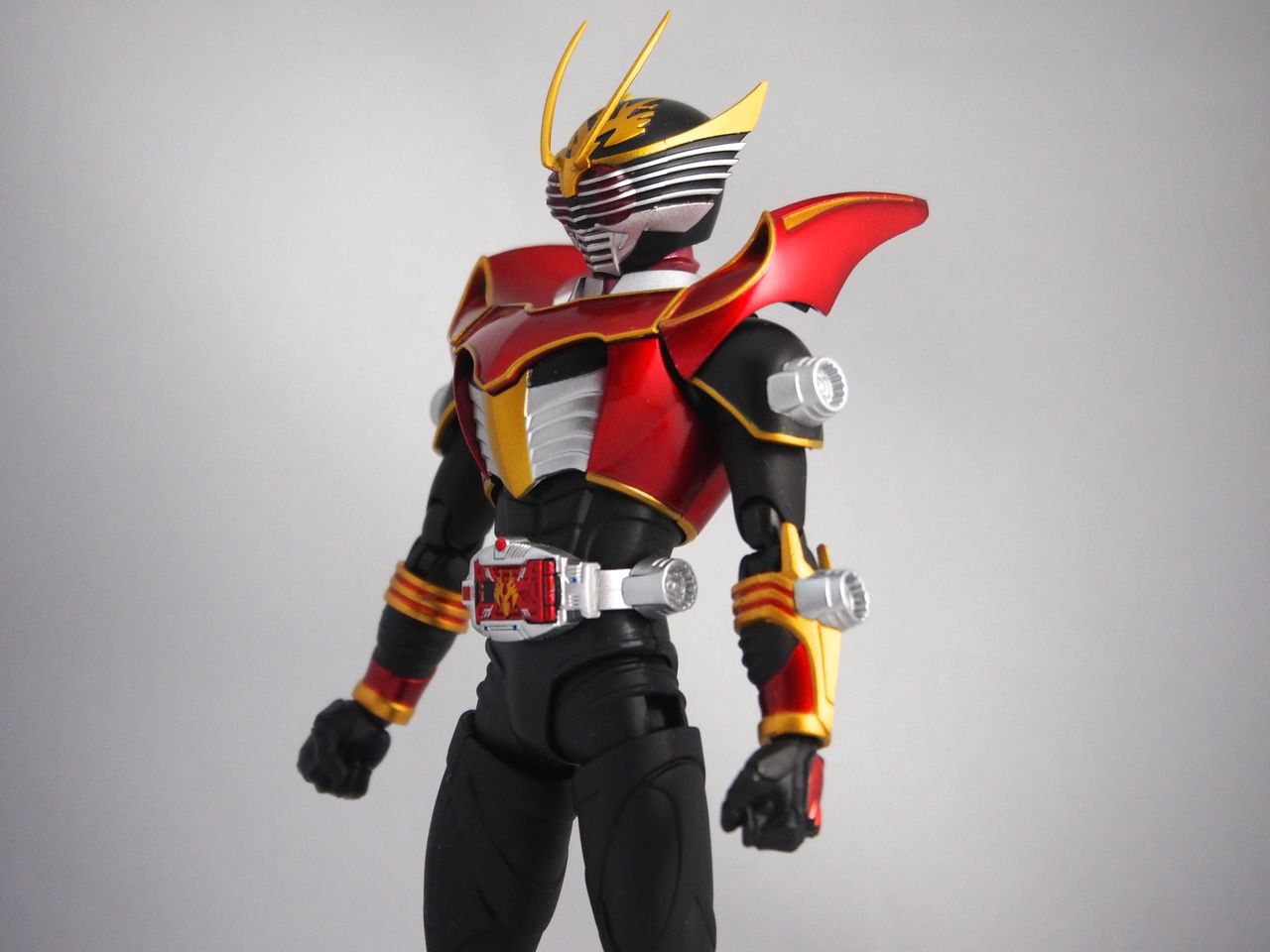 S.H.Figuarts 仮面ライダー龍騎サバイブ&ドラグランザーセット : 不玩