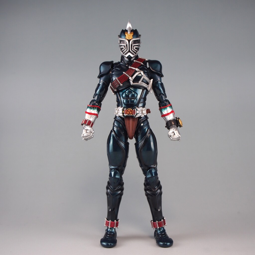 S.H.Figuarts（真骨彫製法） 仮面ライダー轟鬼 : 不玩全燃焼日誌