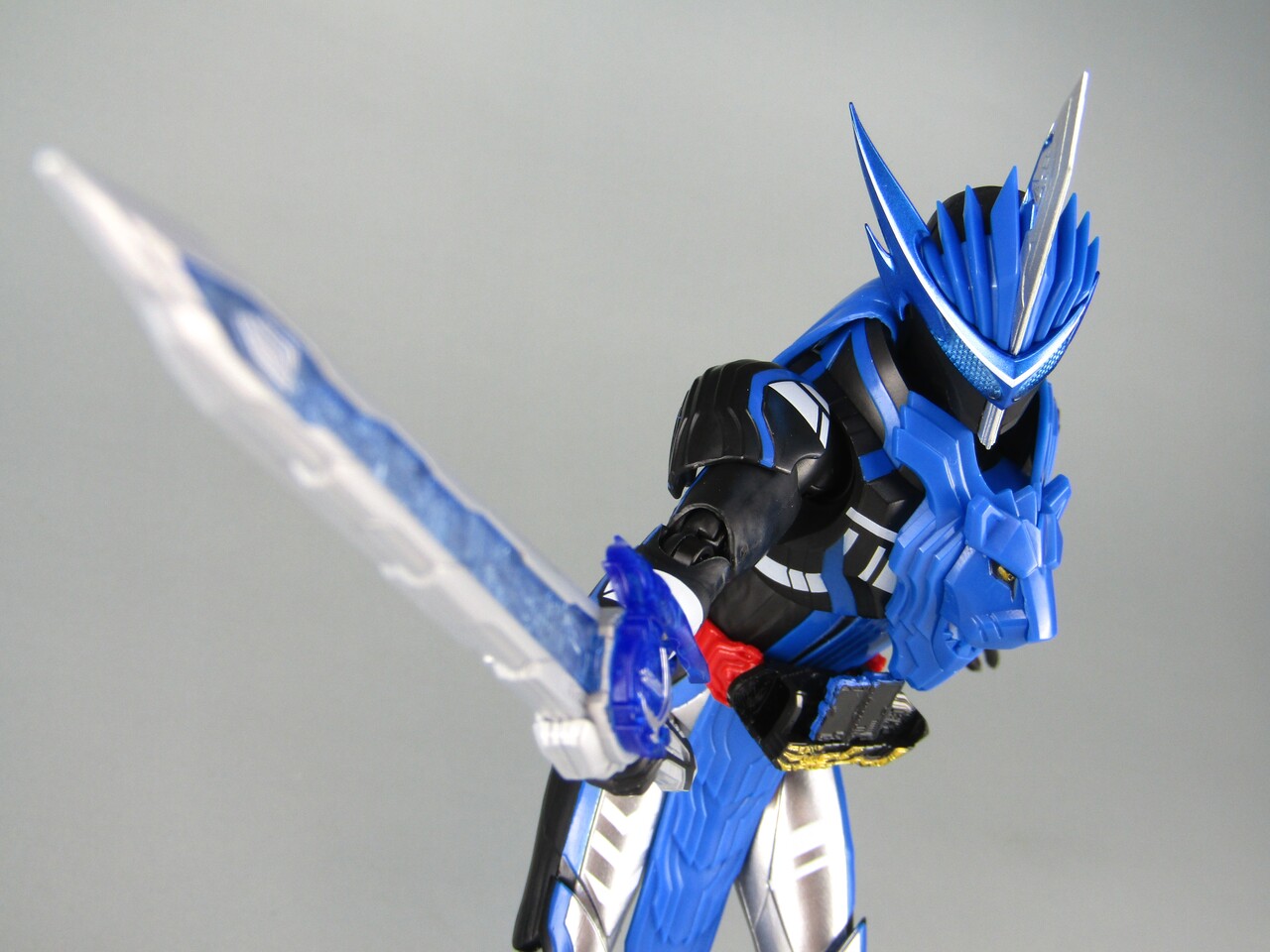 S H Figuarts 仮面ライダーブレイズ ライオン戦記 不玩全燃焼日誌 S H Figuarts 仮面ライダーブレイズ ライオン戦記 不玩全燃焼日誌