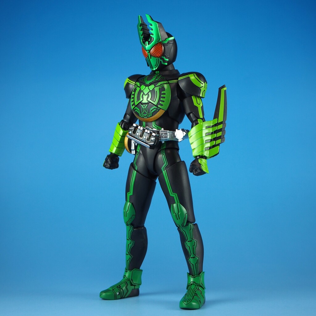 S.H.Figuarts（真骨彫製法） 仮面ライダーオーズ ガタキリバ コンボ