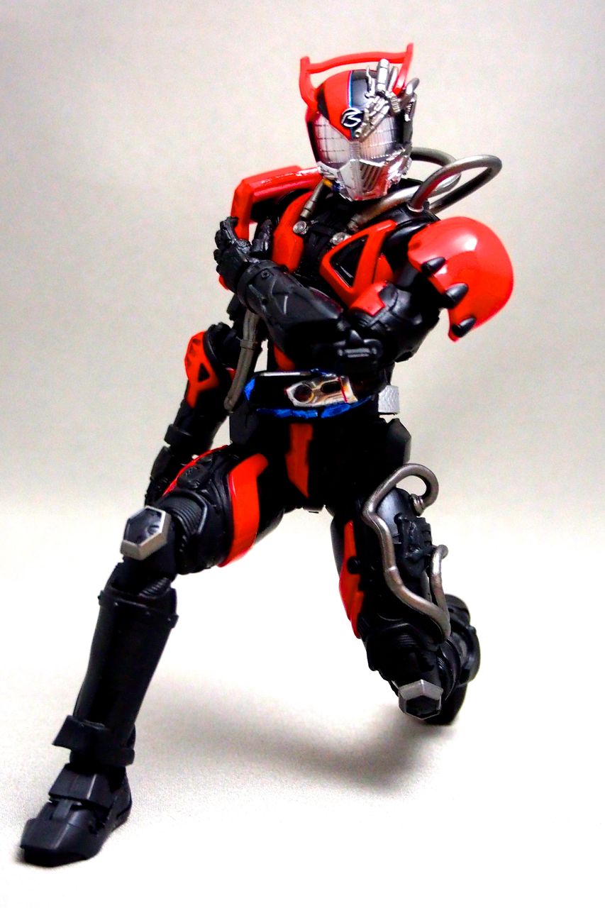S.H.Figuarts 仮面ライダー超デッドヒートドライブ : 不玩全燃焼日誌