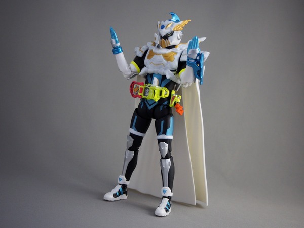 S.H.Figuarts 仮面ライダーブレイブ レガシーゲーマー レベル100