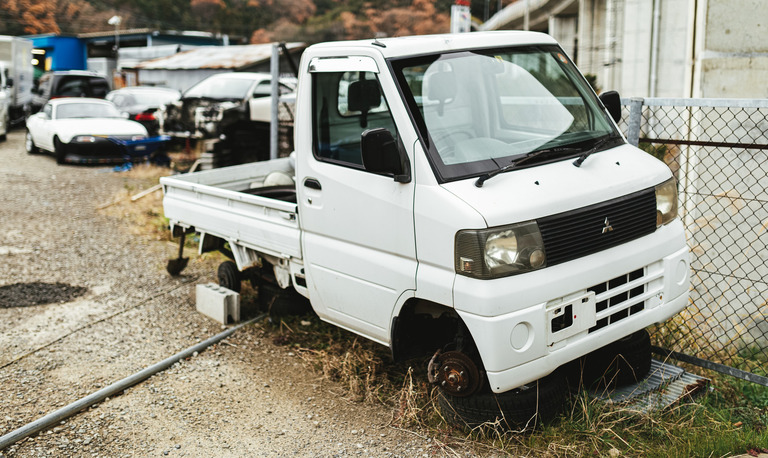 運転席のあたりから嫌な感じがするんだよな