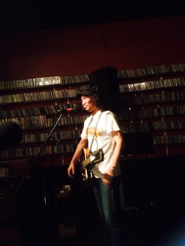 2015-06-16-11-03-46