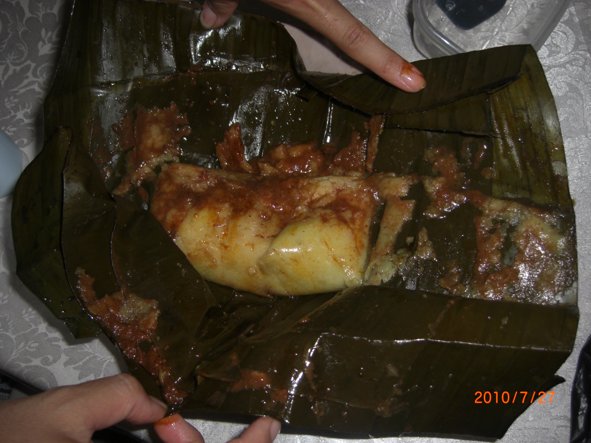 グアテマラ版 タマレス Tamales を食す Kengotenango