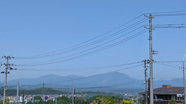 PXL_20260516_011828799