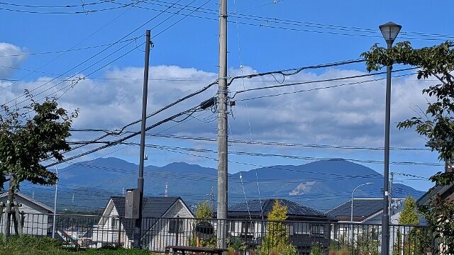PXL_20251023_014654078 (640x360)
