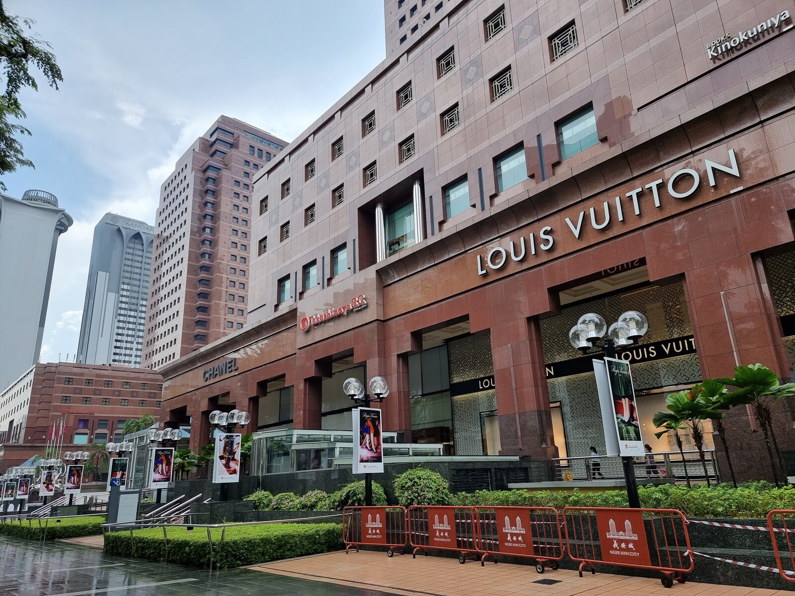 柔らかミルフィーユ豚かつ キムカツtakashimaya シンガポール ジャカルタで過ごすテキトーな日々