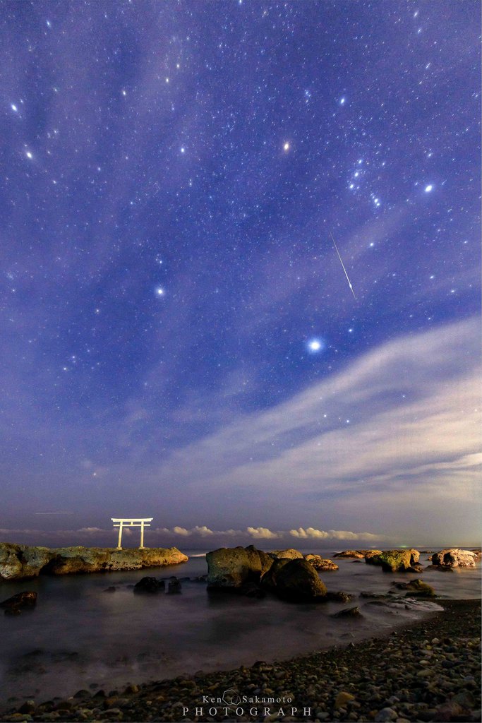 満天の星空 大洗磯前神社でふたご座流星群を撮影してきた Kenのカメラ部屋 満天の星空 大洗磯前神社でふたご座流星群を撮影してきた Kenのカメラ部屋