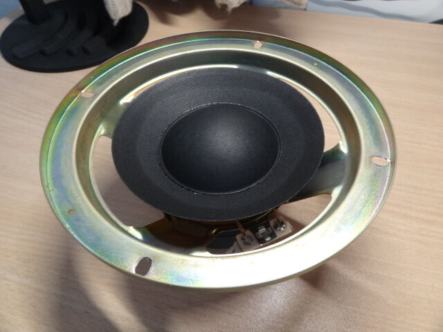 ケンウッド　ROXY J7　Sウーファー/センタースピーカー付き ケンウッド ROXY J7 Sウーファー/センタースピーカー付き ケンウッド