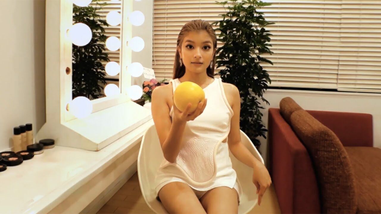 Youtubeで活躍 ローラー のエクササイズ ﾚｯﾂ ﾀﾞｲｴｯﾄ