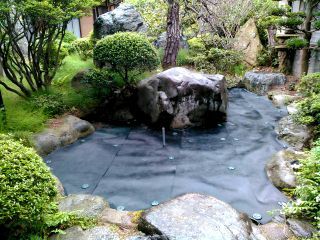 ひだまりの家スタッフブログ 庭池の埋め戻し その2 ひだまりの家 スタッフブログ ひだまりの家スタッフブログ 庭池の埋め戻し その2 ひだまりの家 スタッフブログ