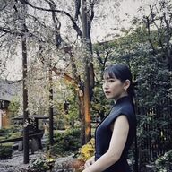 桜舞う京都で吉岡里帆の大人の魅力を堪能！